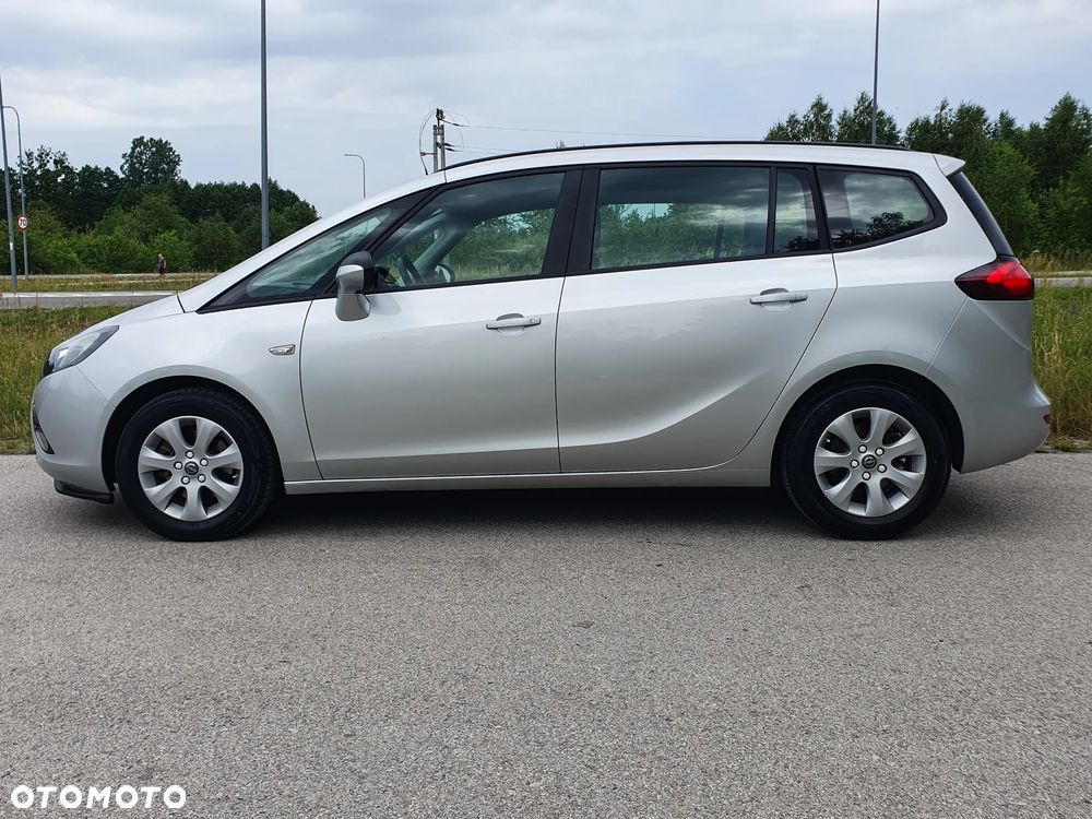 Opel Zafira - 9