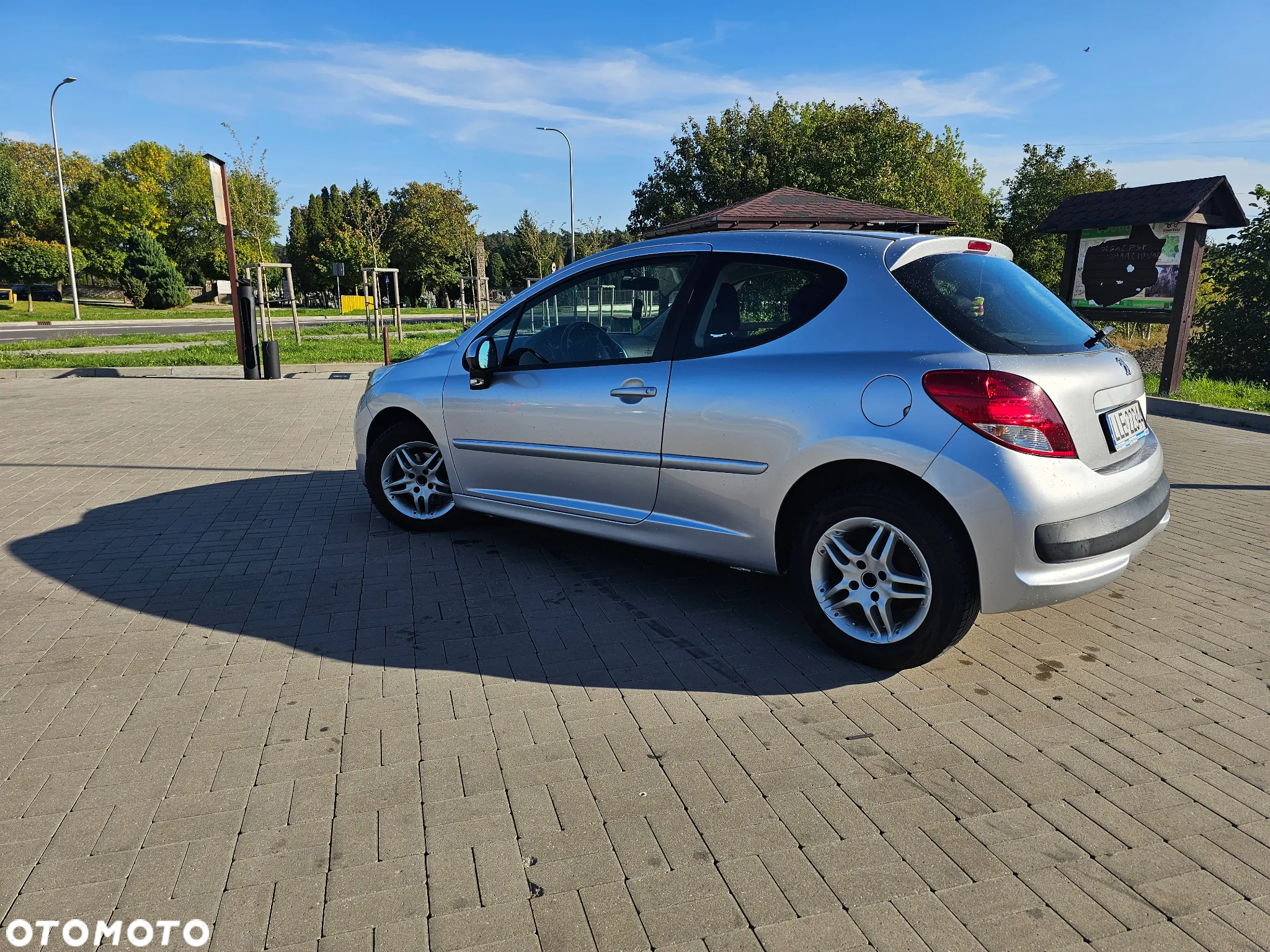 Peugeot 207 90 HDi FAP forever - 3