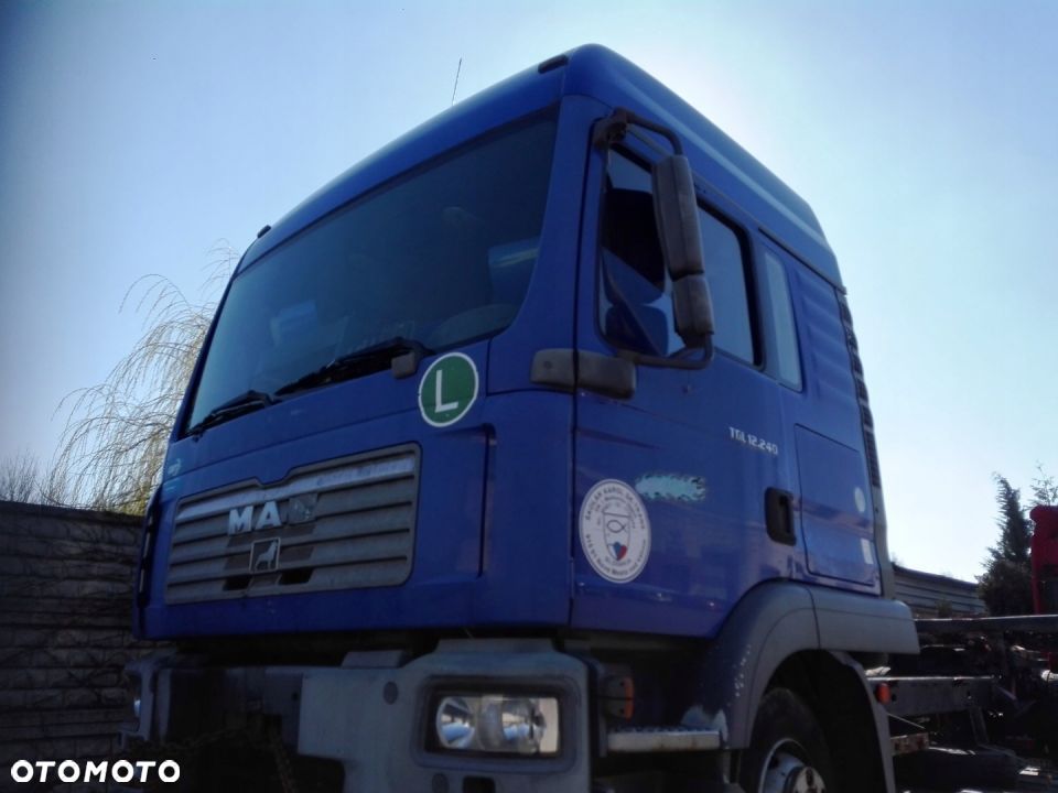 KABINA KOMPLETNA SYPIALNA MAN TGL 12.240 9.000 ZŁ - 1