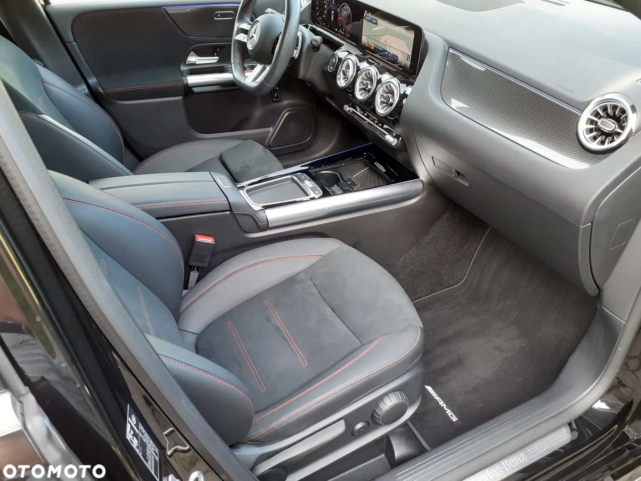 Mercedes-Benz Klasa B 200 d AMG Line 8G-DCT - 22