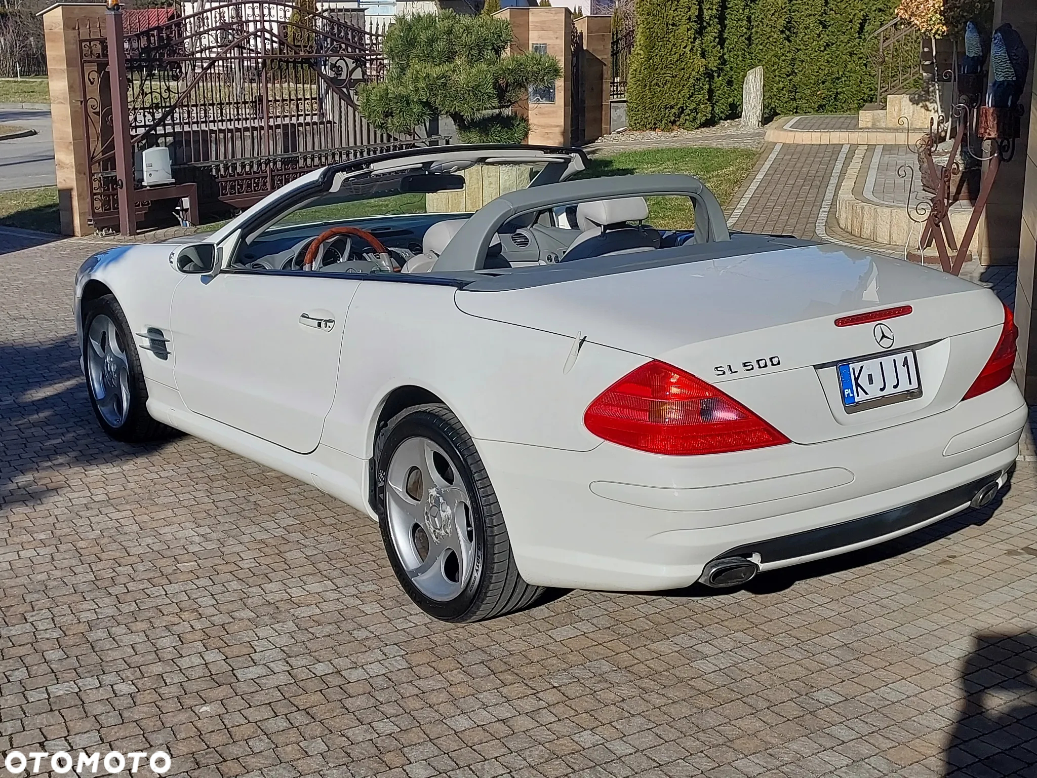 Mercedes-Benz SL 500 - 11