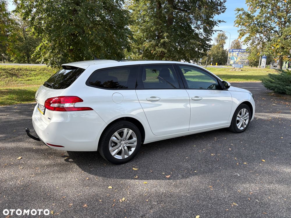 Peugeot 308 BlueHDi 120 Stop & Start Allure - 4