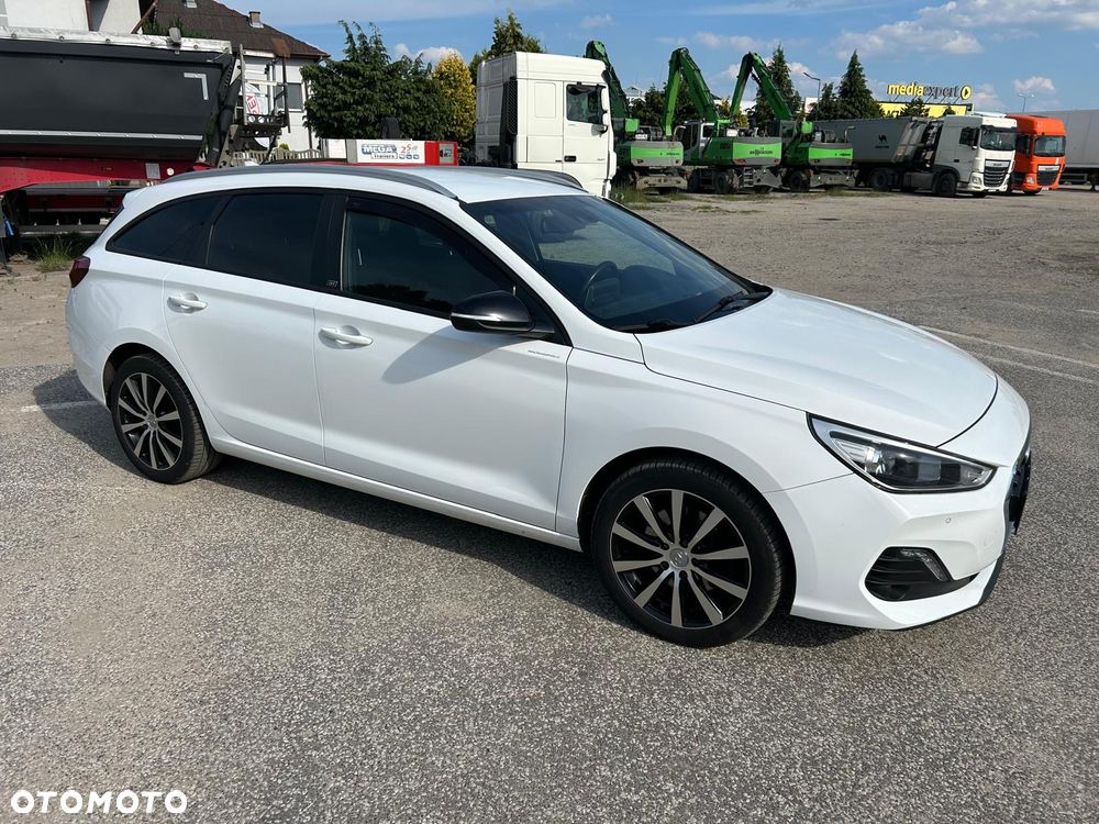 Hyundai i30 1.4 T-GDI GO Plus - 6