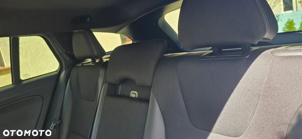 Volvo V60 D3 - 11