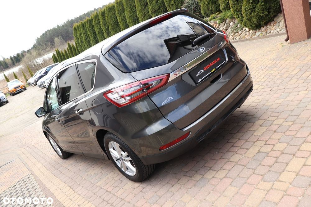 Ford S-Max - 33