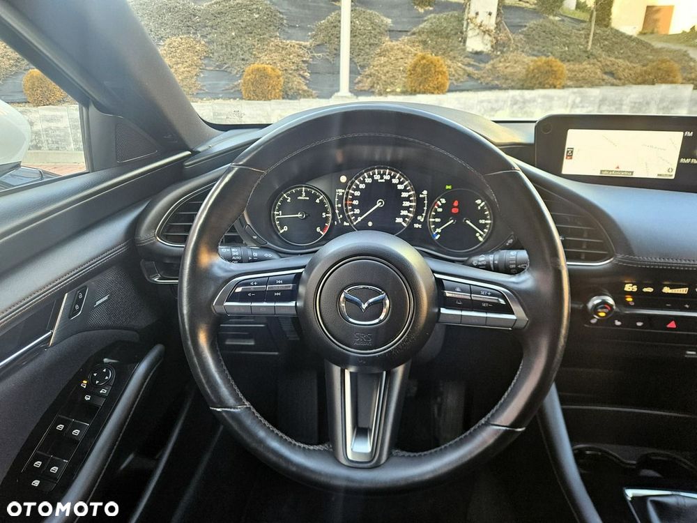 Mazda 3 SKYACTIV-D 1.8 SELECTION - 32