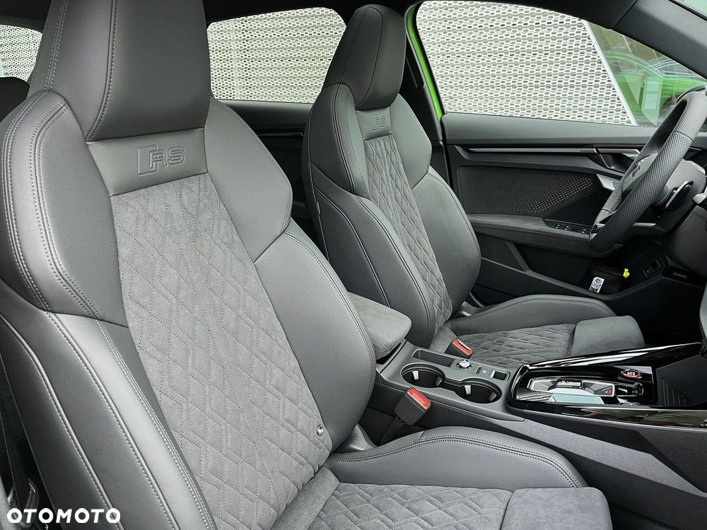 Audi RS3 Sportback - 21