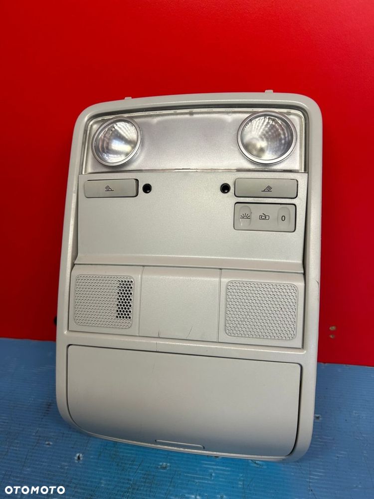 LAMPKA OŚWIETLENIE KABINY VW VOLKSWAGEN GOLF 5 V KOMBI 3C0867489C - 3