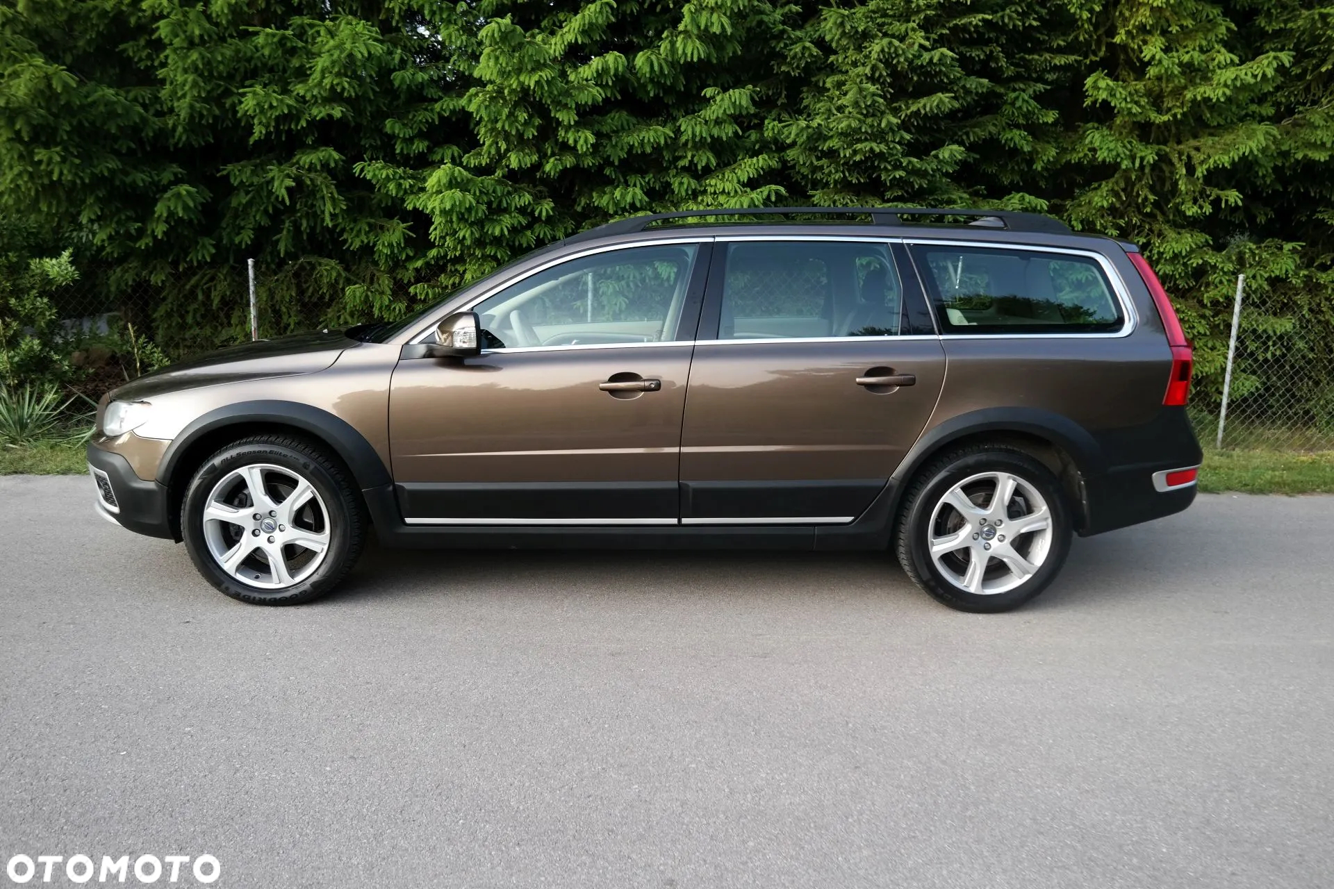 Volvo XC 70 D5 AWD Dynamic Summum - 5