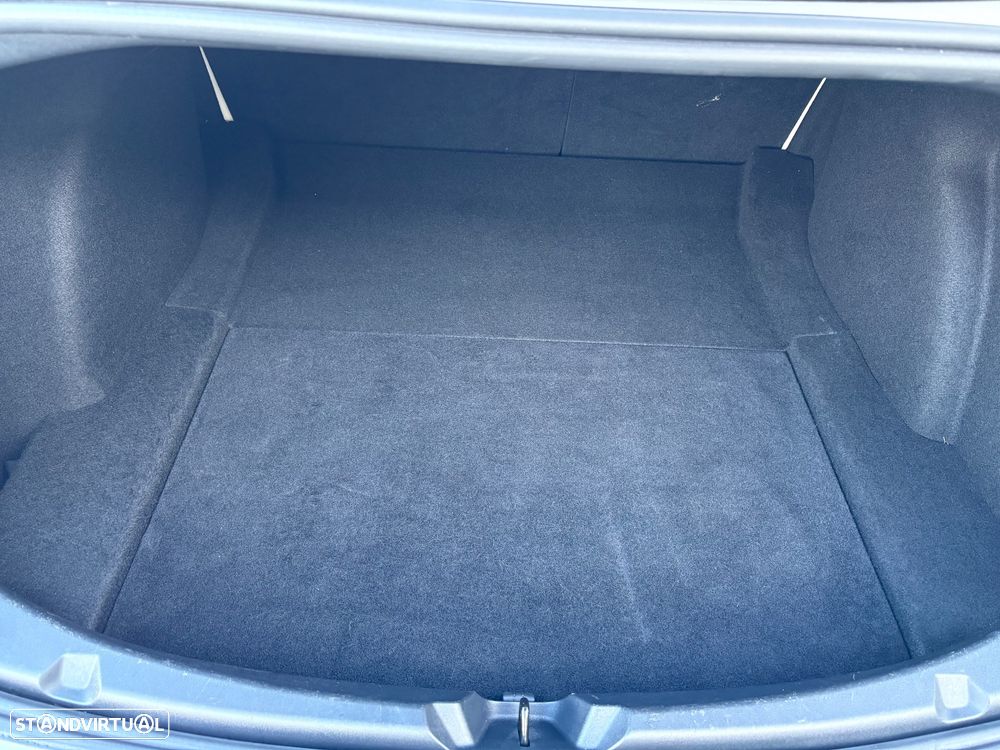 Tesla Model 3 Performance Dual Motor AWD - 21