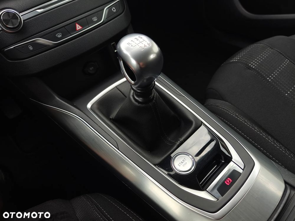 Peugeot 308 1.6 BlueHDi Allure S&S - 7