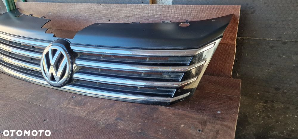 GRILL ATRAPA CHŁODNICY VW PASSAT B7 - 2