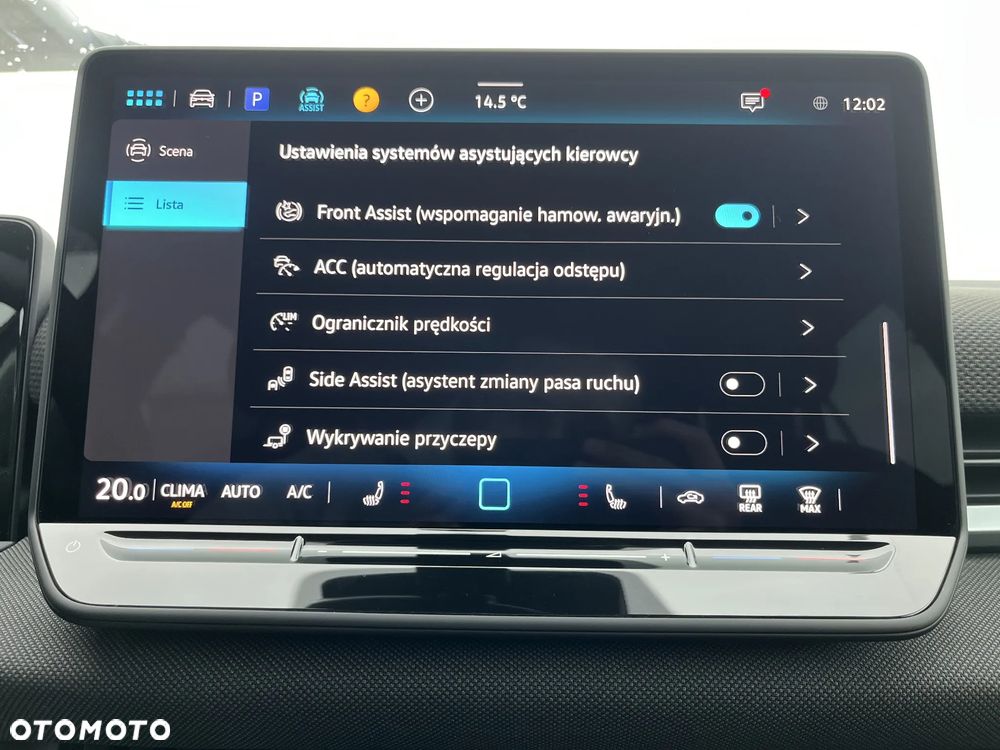 Volkswagen T-Roc 1.5 eTSI Life DSG - 34