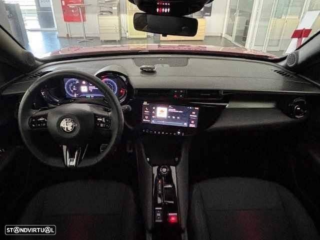 Alfa Romeo Junior 1.2 eDCT6 - 19