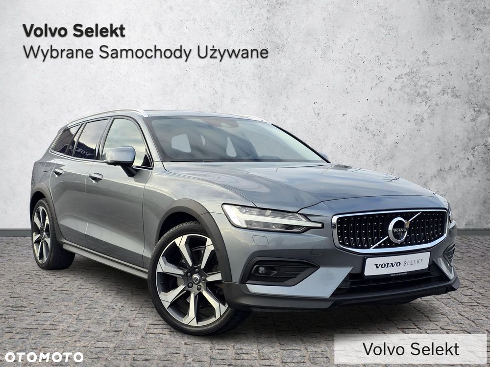 Volvo V60 Cross Country - 2