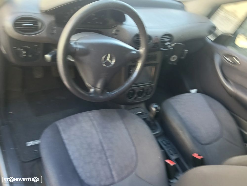 Mercedes-Benz A 170 CDi Classic - 16