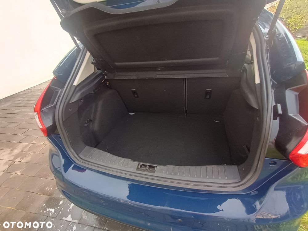 Ford Focus 1.6 Trend - 8