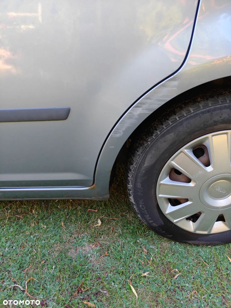 Ford Focus C-Max 1.8 Trend - 12