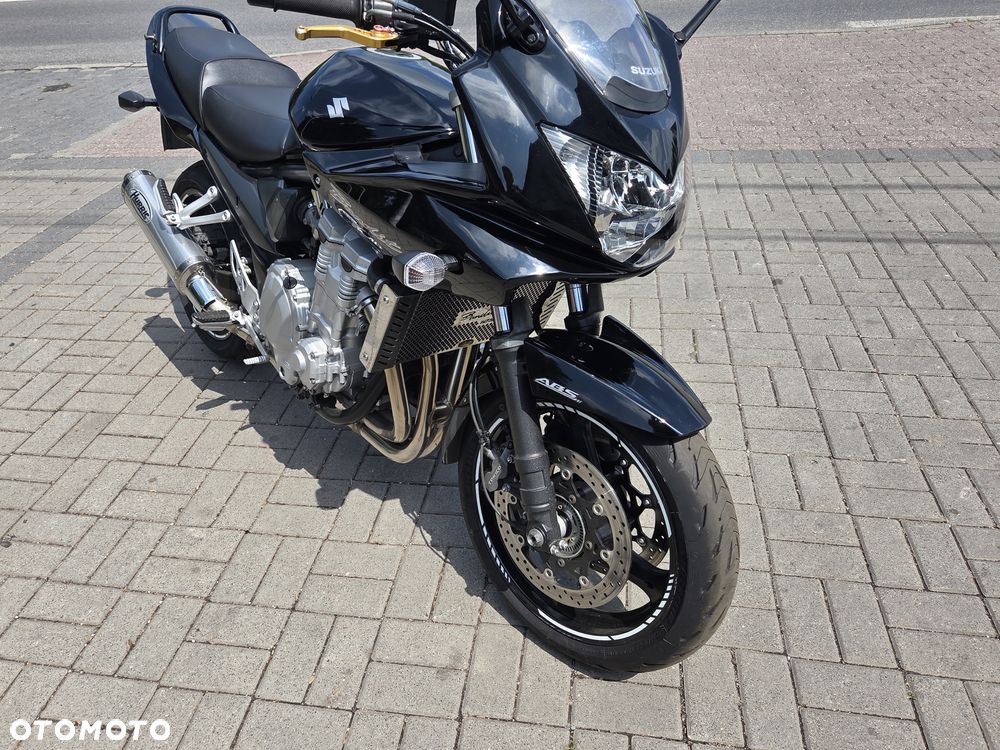 Suzuki Bandit - 12