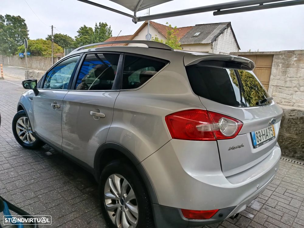 Ford Kuga 2.0 TDCi Titanium - 17