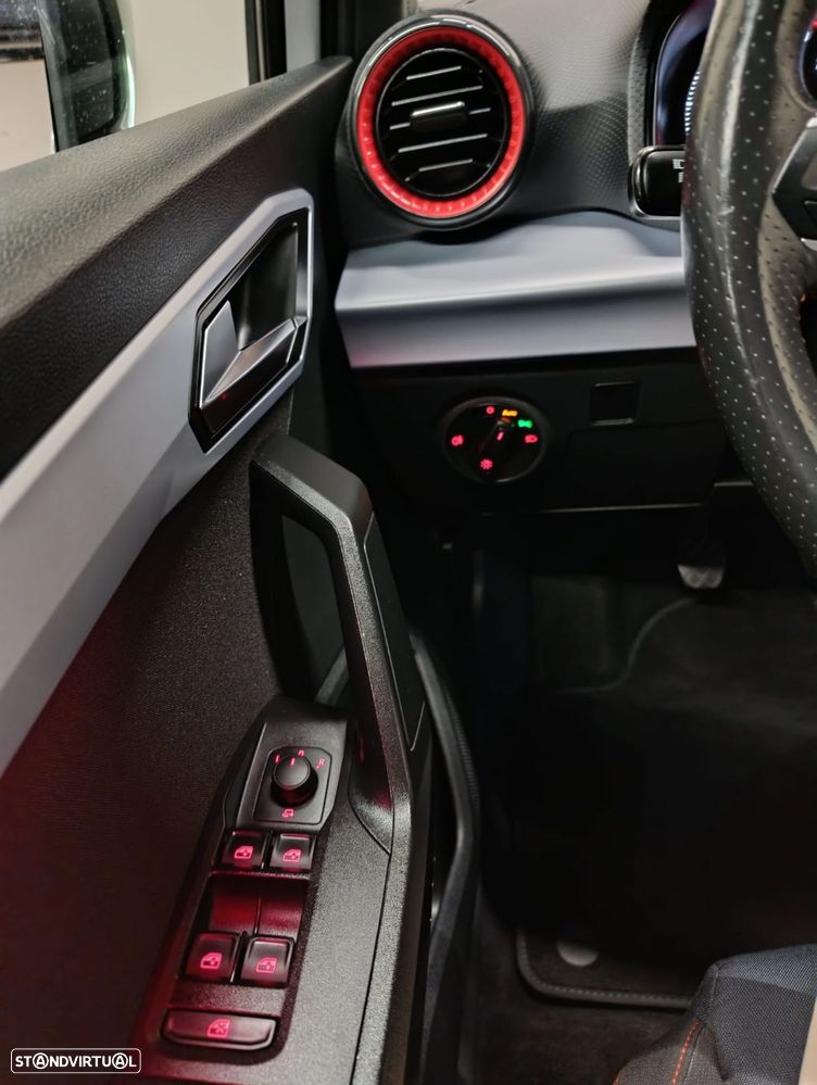 SEAT Arona 1.0 TSI FR - 26