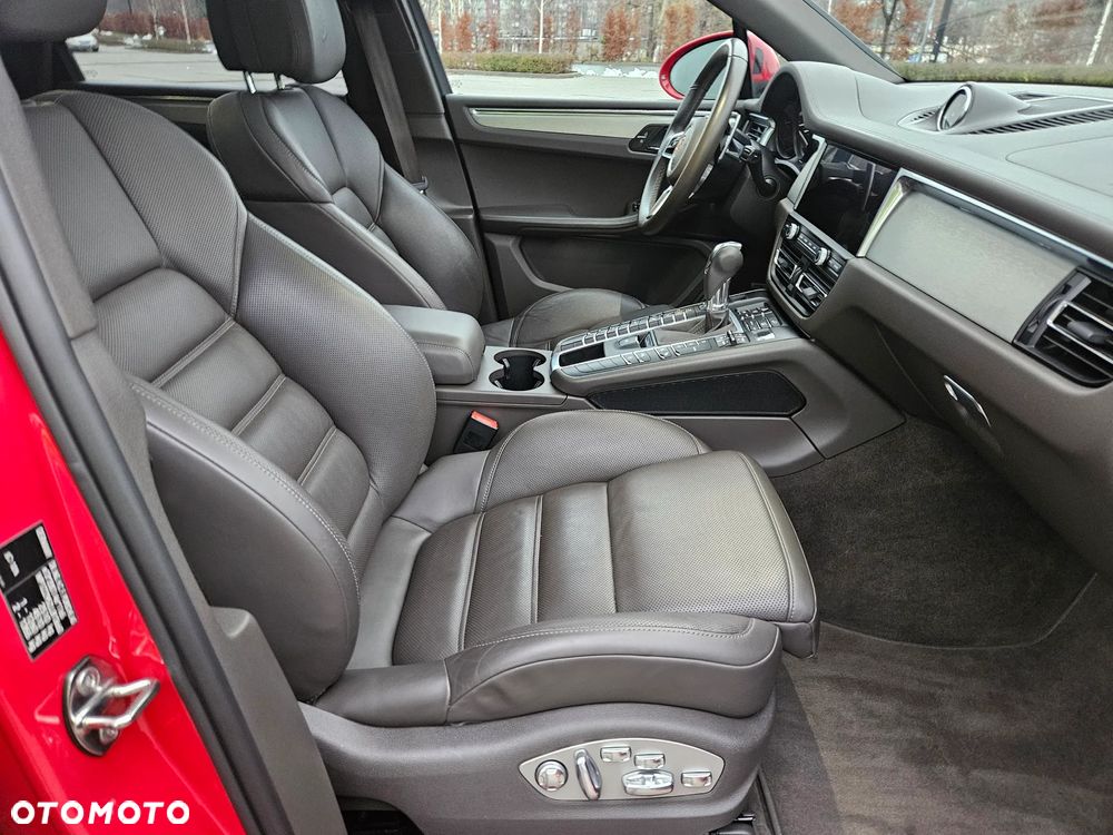 Porsche Macan PDK - 34