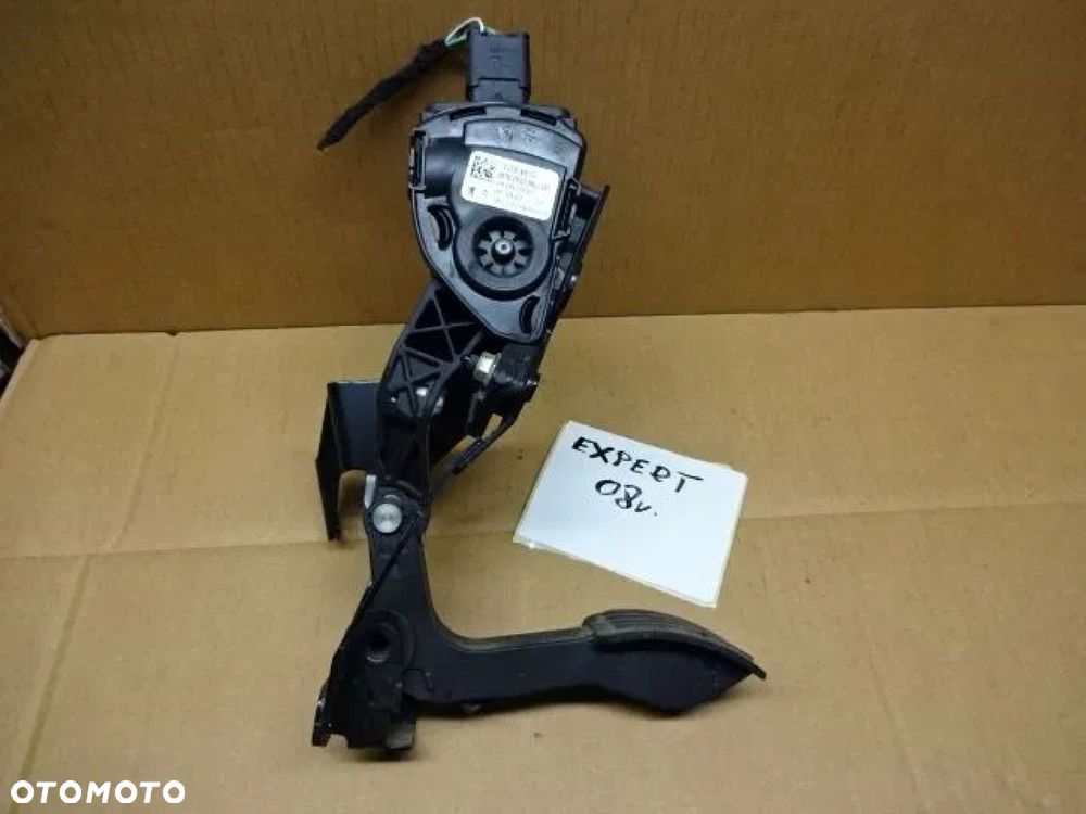 EXPERT II JUMPY II SCUDO II POTENCJOMETR GAZU - 1