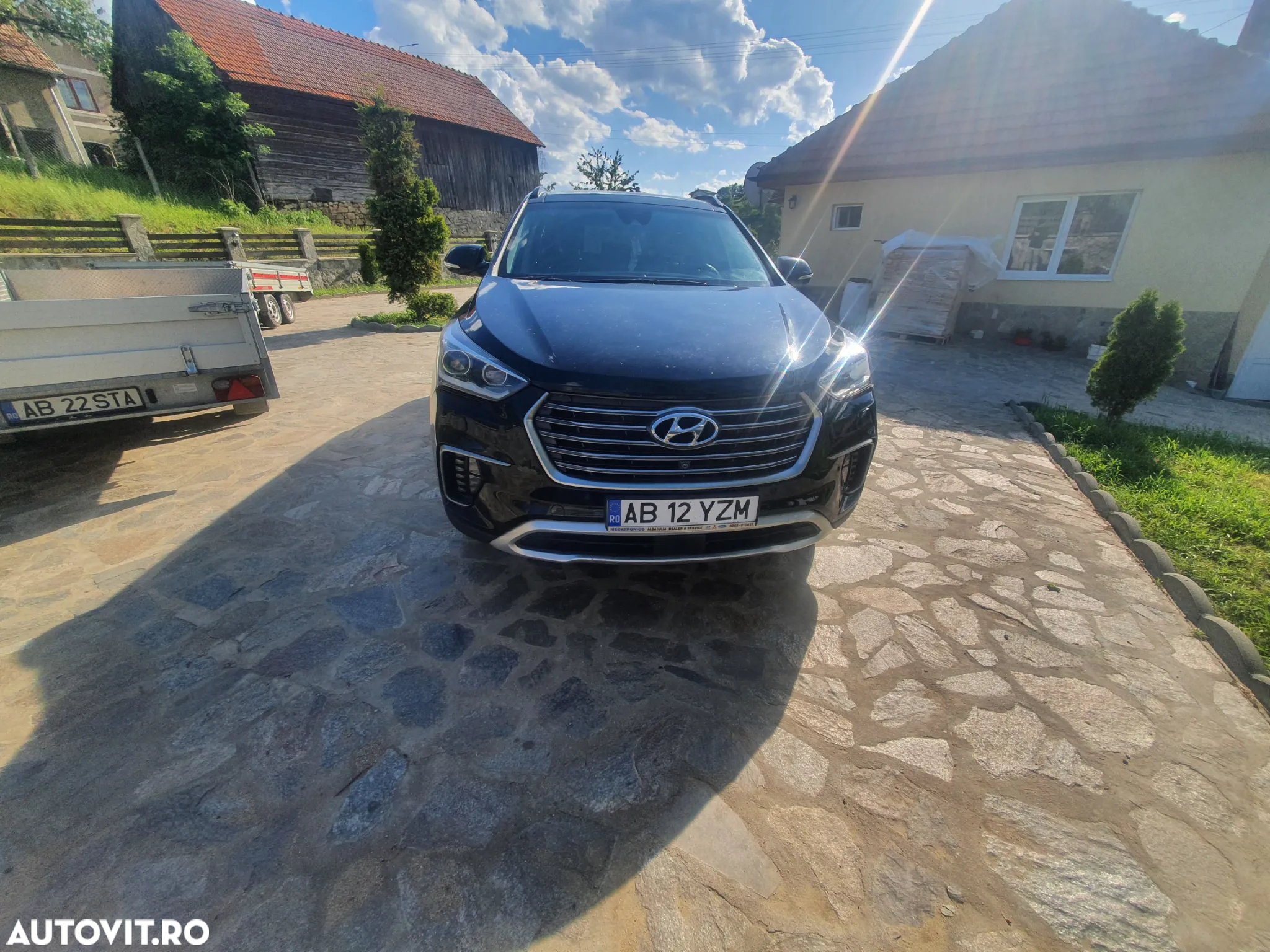 Hyundai Grand Santa Fe 2.2 CRDi ISG 4WD Aut. Luxury - 4