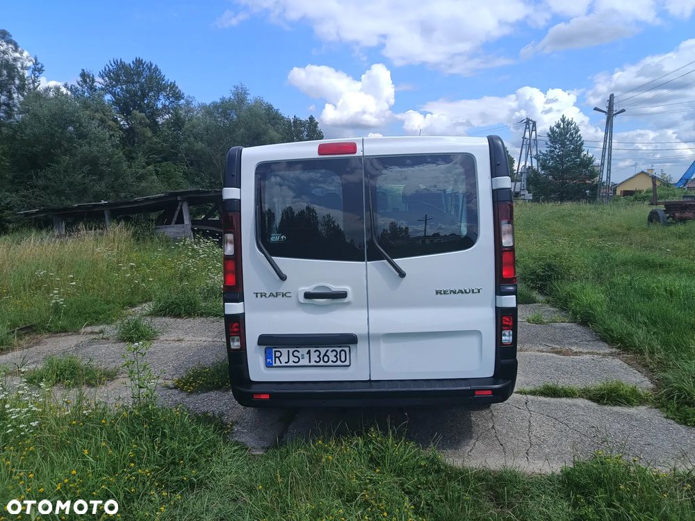 Renault Trafic - 10