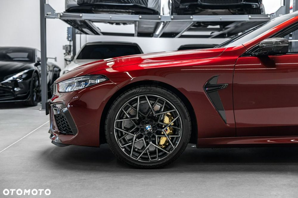 BMW M8 Competition - 18