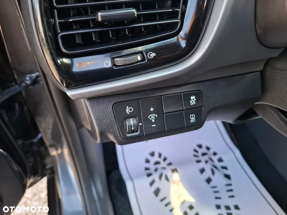 Kia Stonic 1.2 Dream-Team Edition - 16