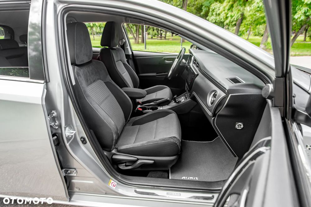 Toyota Auris Hybrid 135 Premium - 7