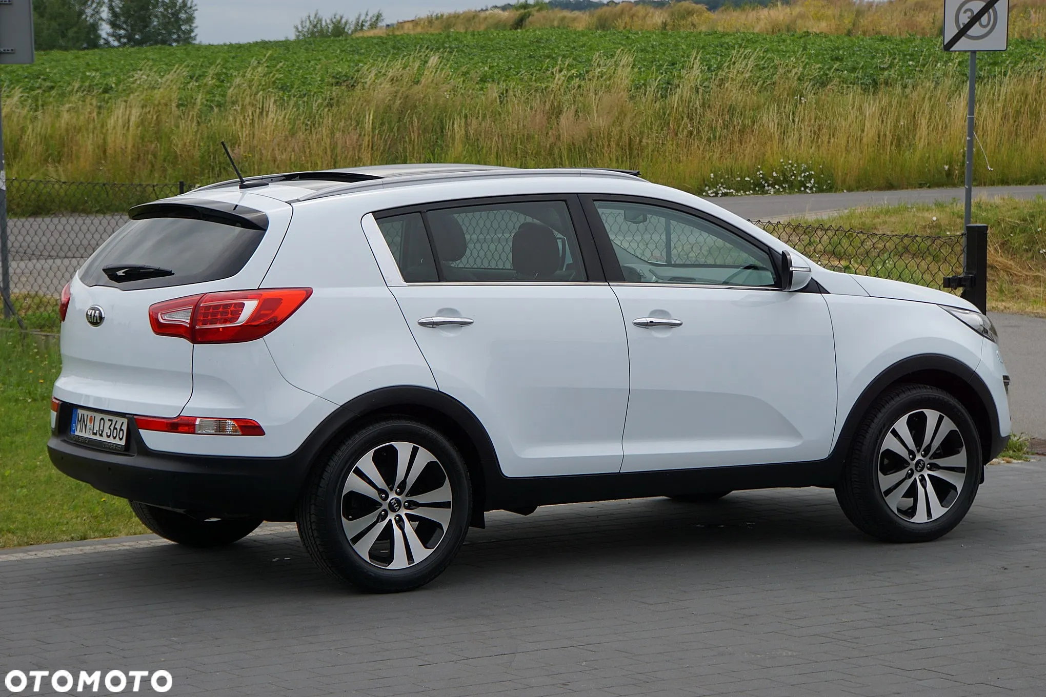 Kia Sportage 2.0 CVVT 4WD Spirit - 8