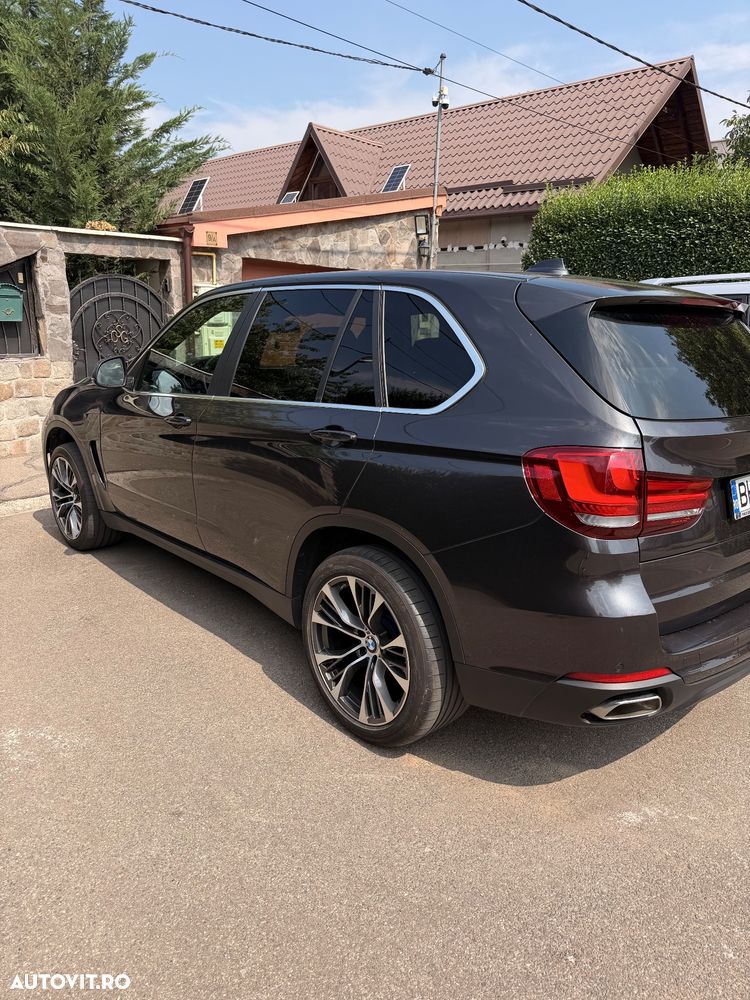 BMW X5 xDrive30d - 17