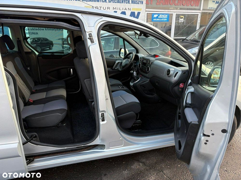 Peugeot Partner - 11