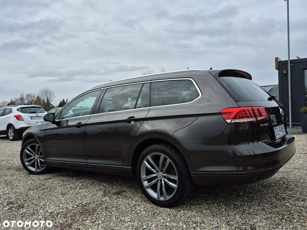 Volkswagen Passat - 34
