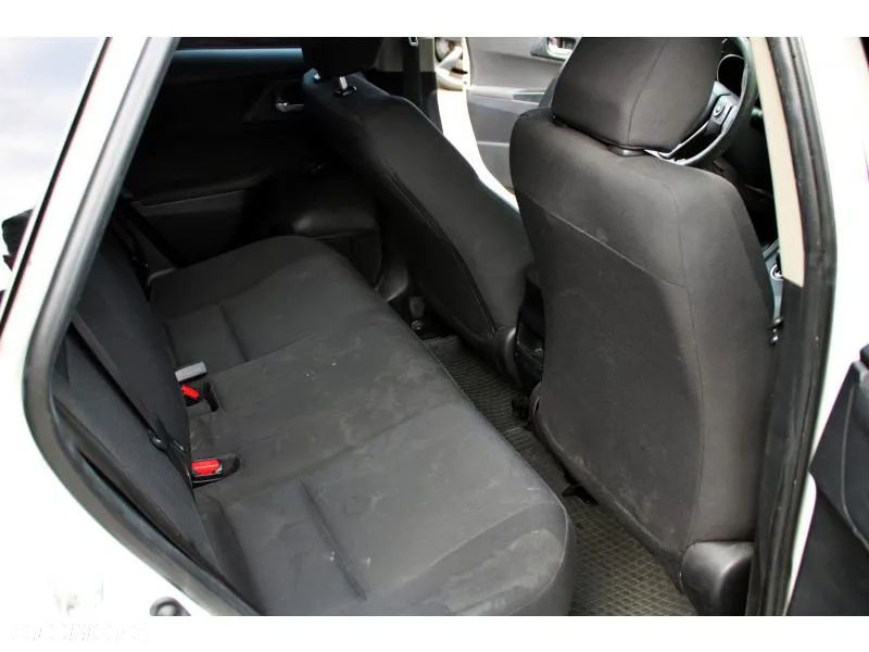 Toyota Auris Hybrid 135 Active - 11