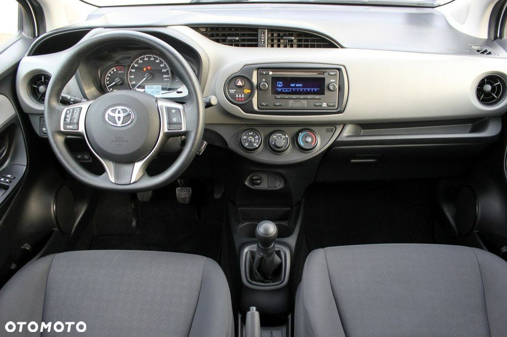 Toyota Yaris 1.0 Active - 11