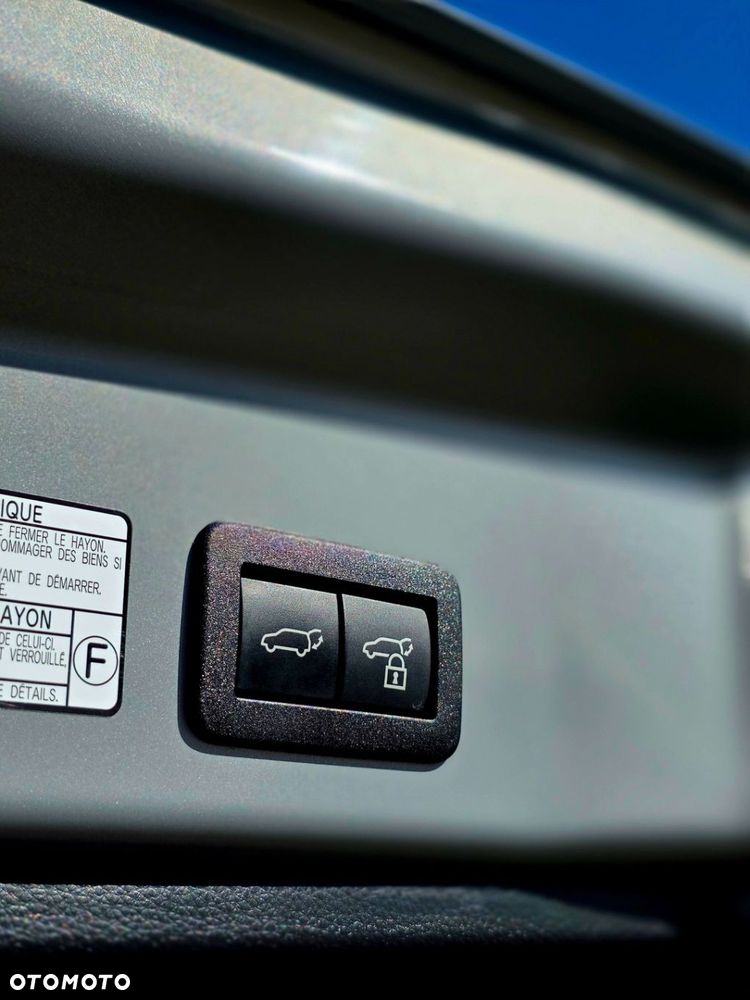 Toyota Corolla Cross - 22