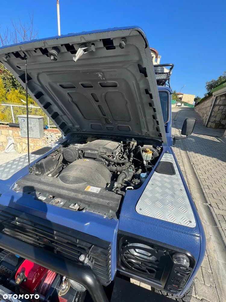 Land Rover Defender 110 DPF SE - 7