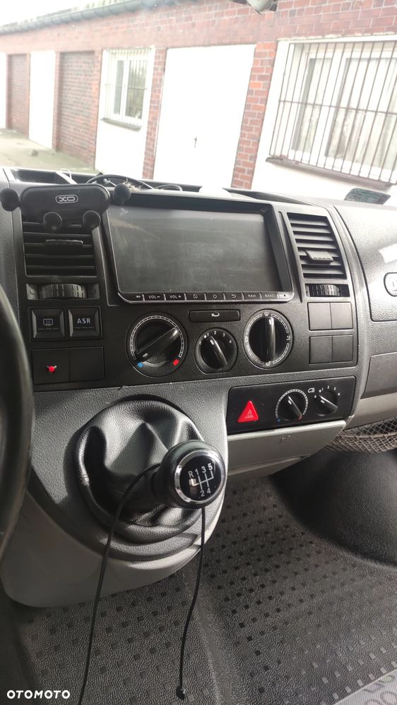 Volkswagen Transporter - 8