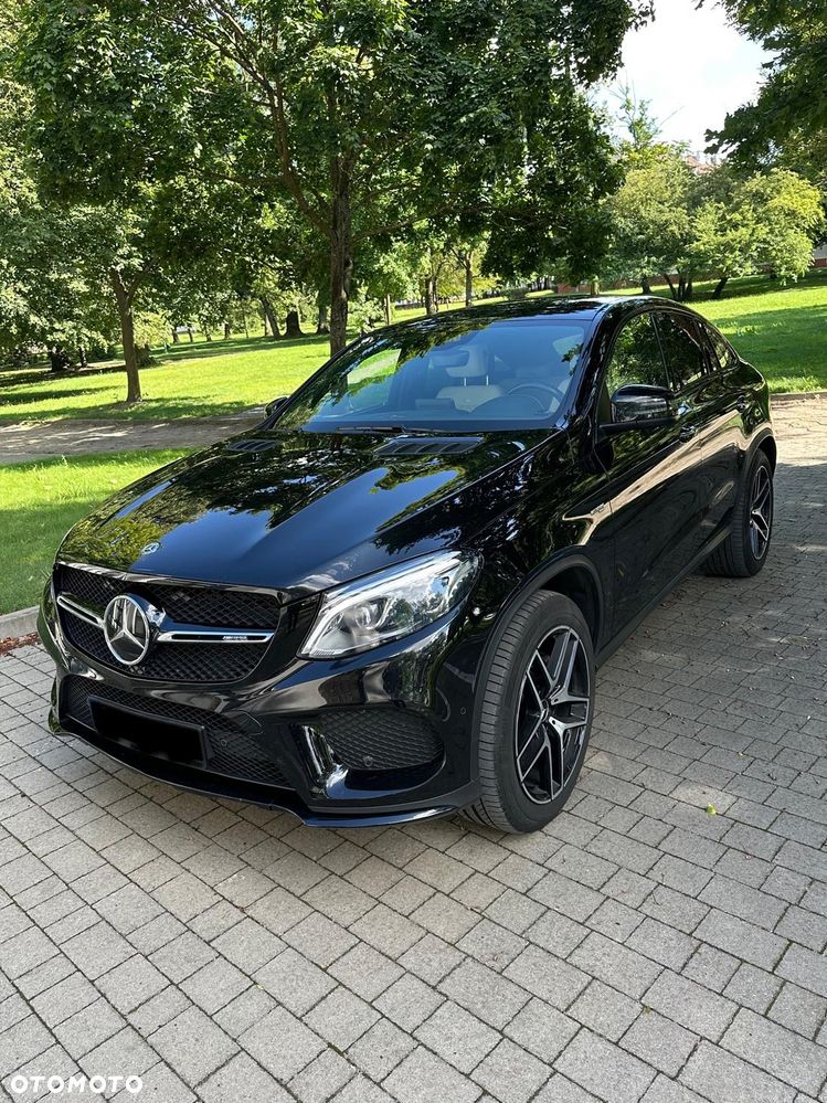 Mercedes-Benz GLE AMG Coupe 43 4-Matic - 1