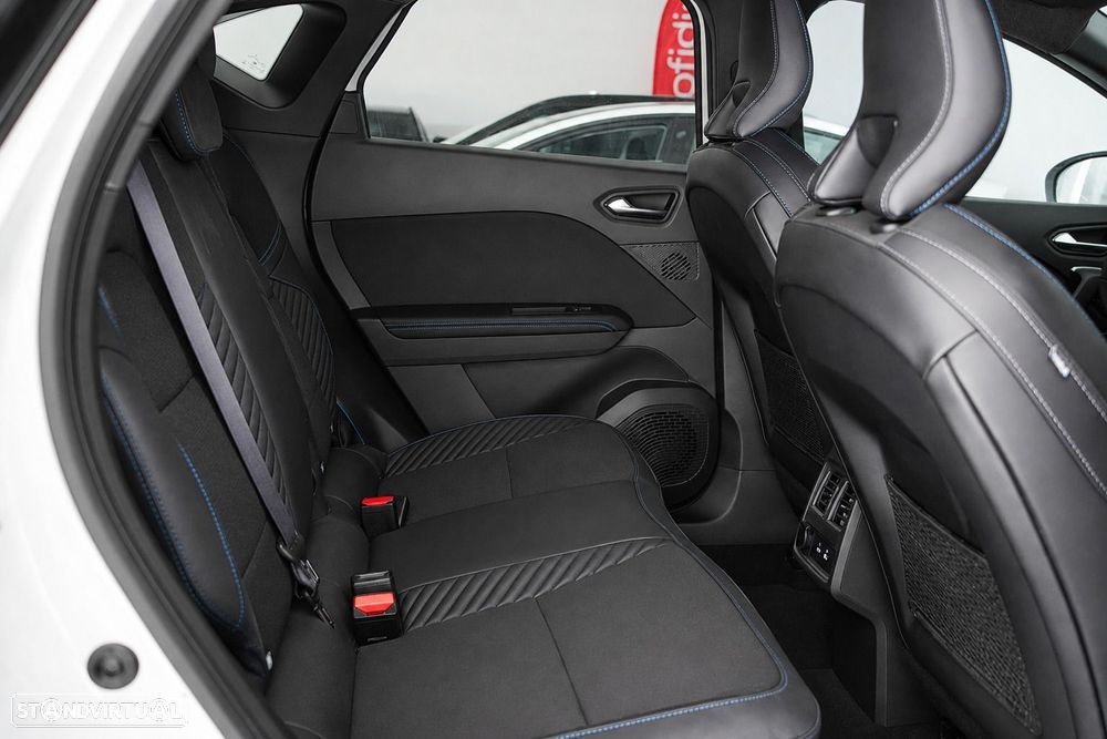 Renault Captur 1.8 E-Tech Full Hybrid Esprit Alpine - 11