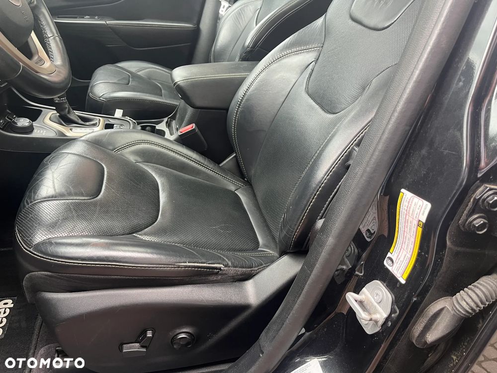Jeep Cherokee 3.2 V6 Pentastar Active Drive I Automatik Limited - 21