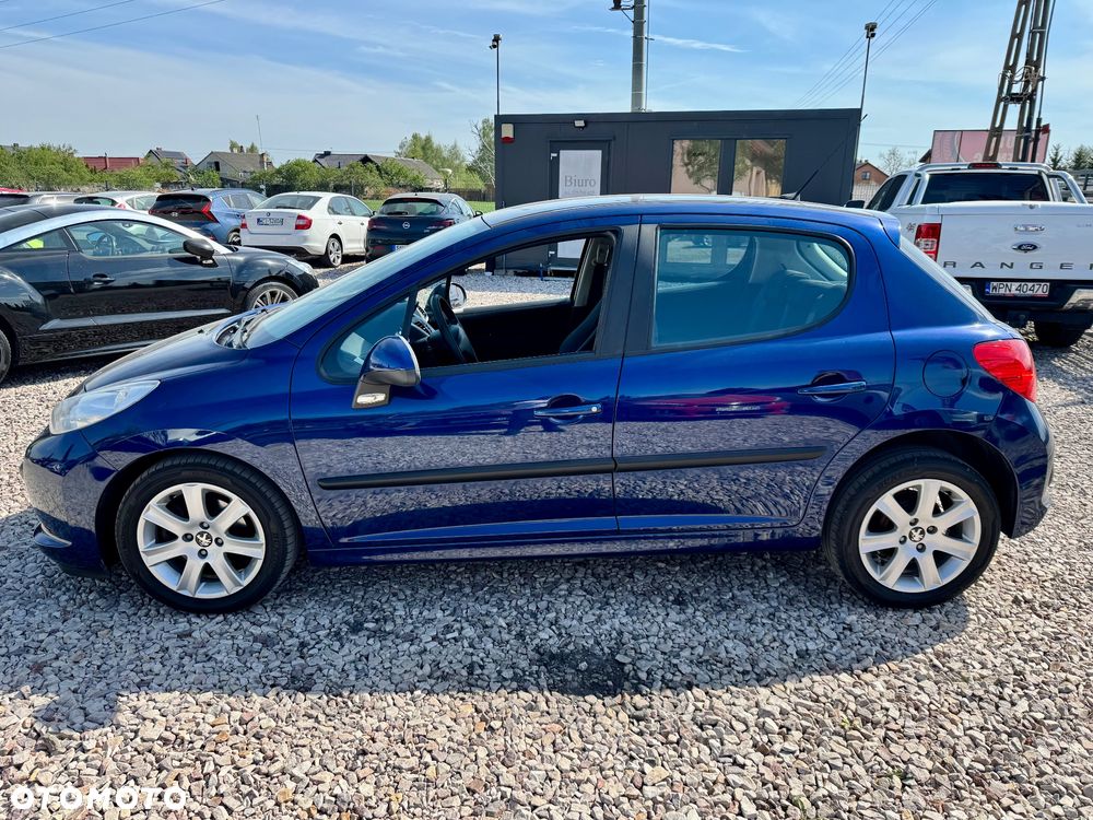 Peugeot 207 - 14