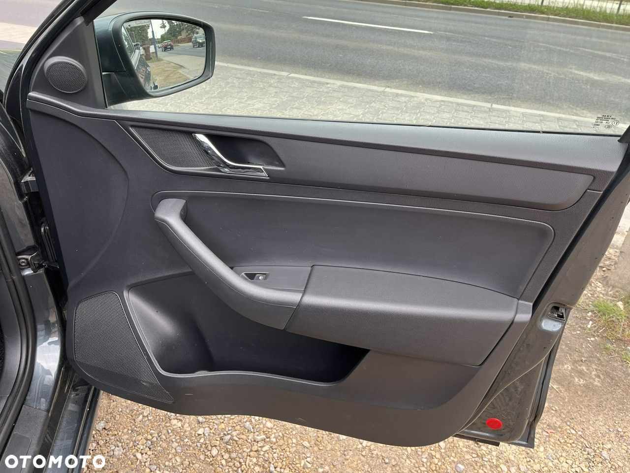 Skoda RAPID - 22