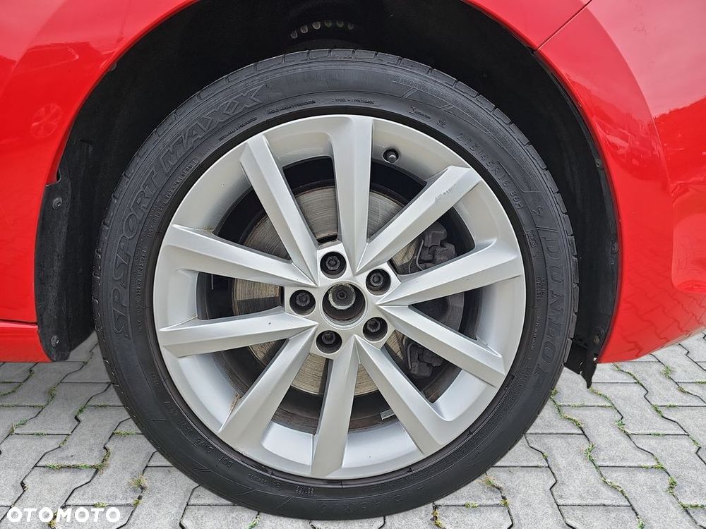 Skoda RAPID Spb 1.0 TSI Style - 14