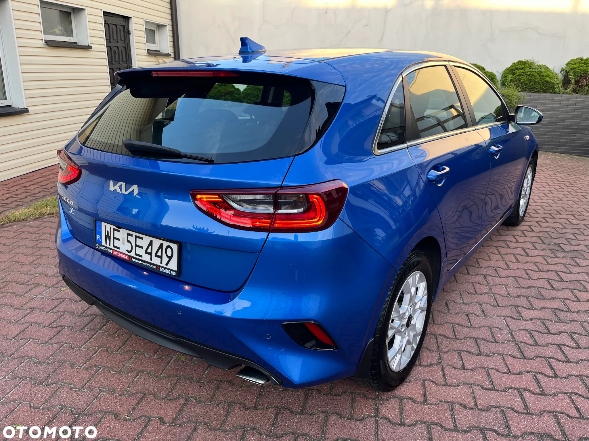 Kia Ceed 1.5 T-GDI M - 8