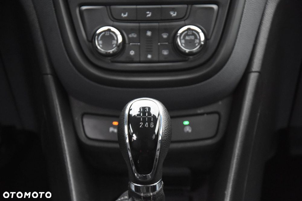 Opel Mokka 1.4 T Cosmo EU6 - 13