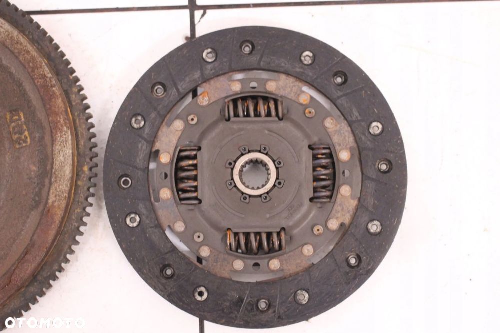 SPRZĘGŁO KOMPLETNE SMART FORTWO II 451 1.0 B - 9